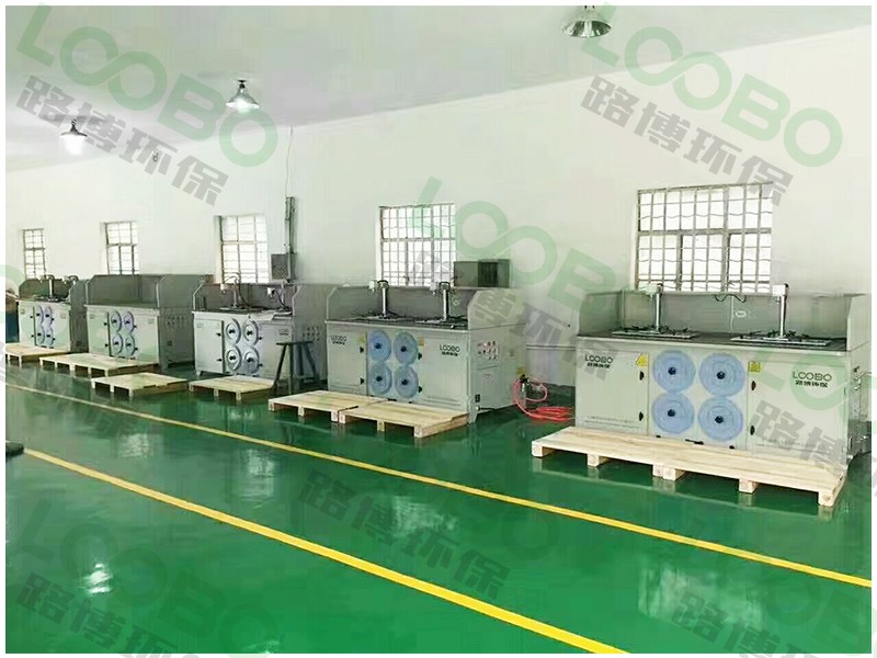 打磨拋光煙塵治理設備分享:打磨除塵臺優(yōu)勢科普 (2).jpg