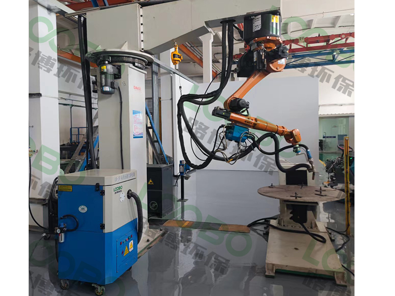 機器人焊接除塵設(shè)備:提升焊接質(zhì)量與效率的全新解決方案 (3).jpg